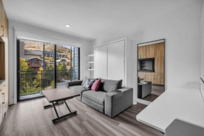 Chic Ski-in Ski-out Canyons Village Studio